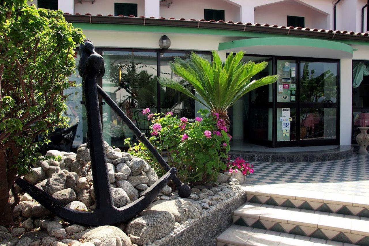 Hotel Marinella Capo Vaticano Ngoại thất bức ảnh