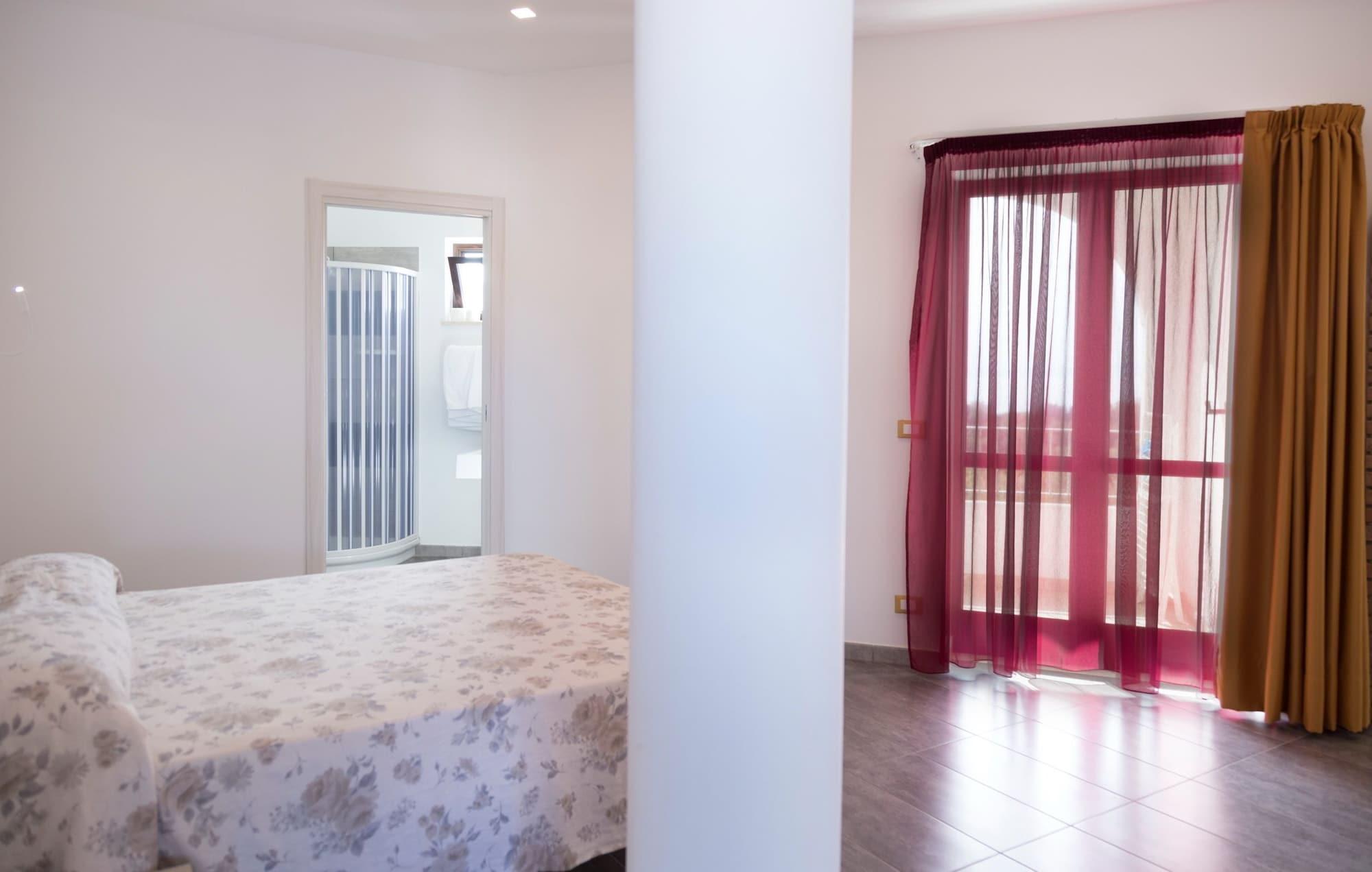 Hotel Marinella Capo Vaticano Ngoại thất bức ảnh