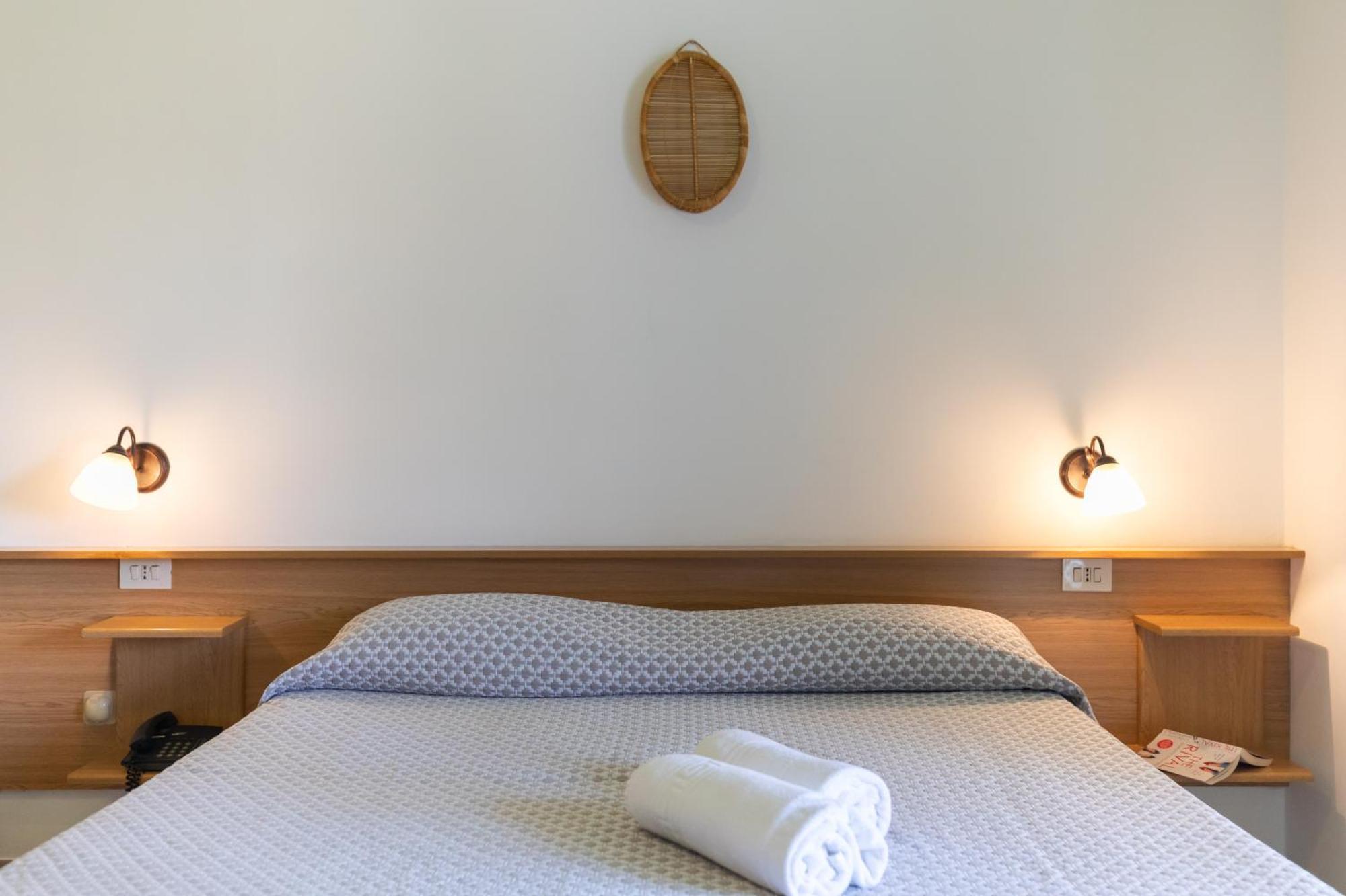 Hotel Marinella Capo Vaticano Ngoại thất bức ảnh