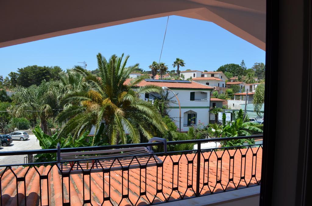 Hotel Marinella Capo Vaticano Ngoại thất bức ảnh